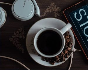 那些烈日下的排隊、等待，是一加在國內(nèi)的第一次大狂歡